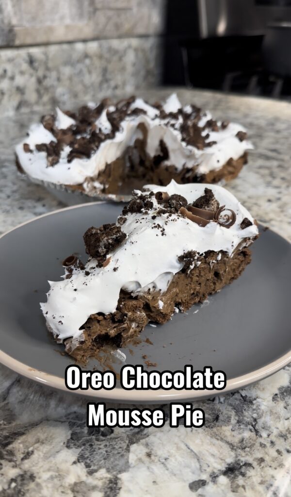 serving of Oreo chocolate mousse pie