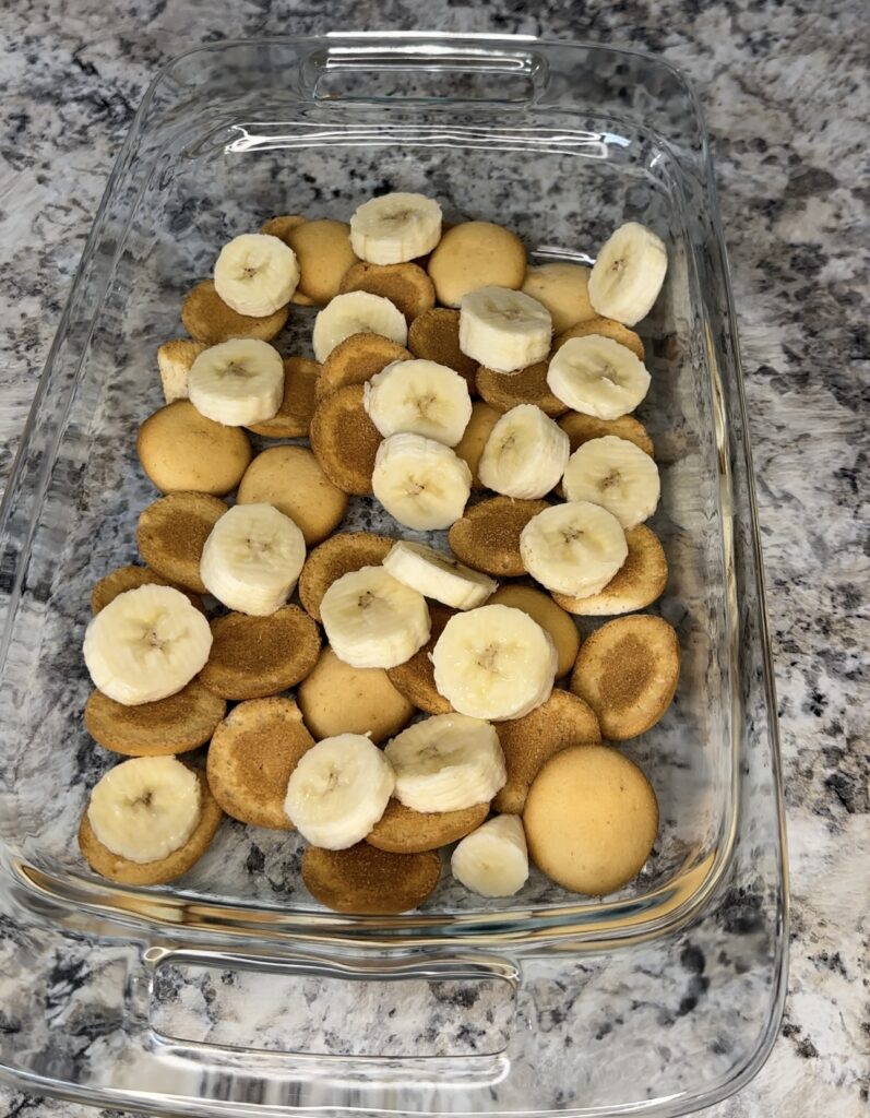 vanilla wafers and bananas