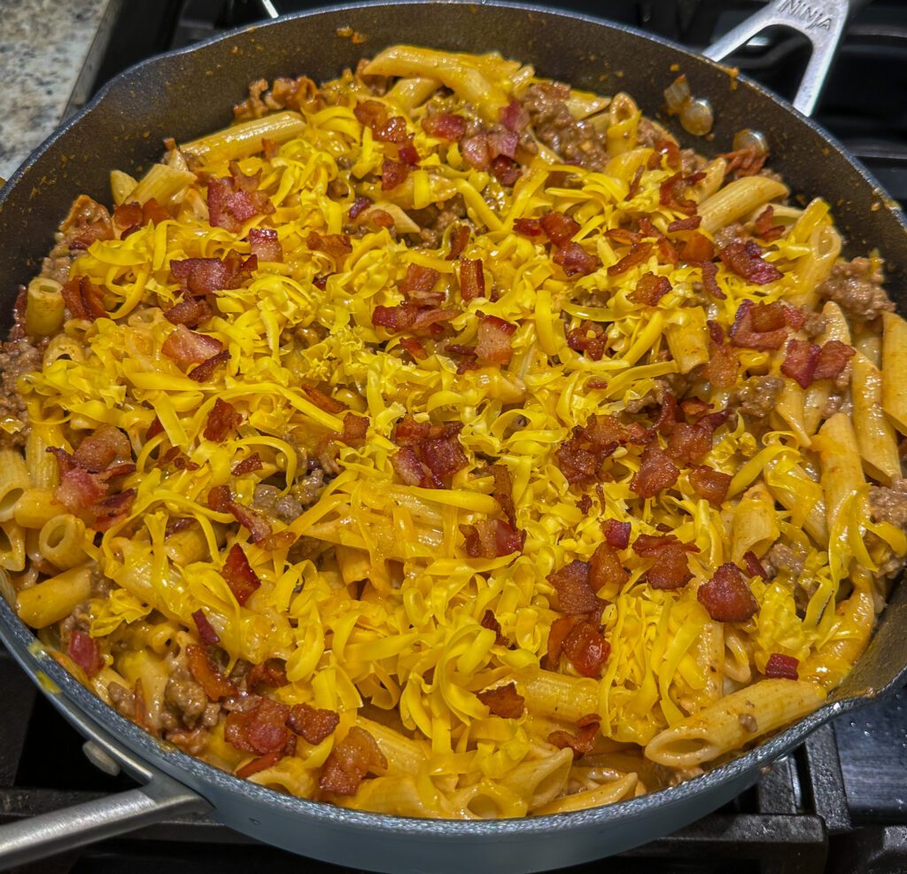 bacon cheesburger pasta