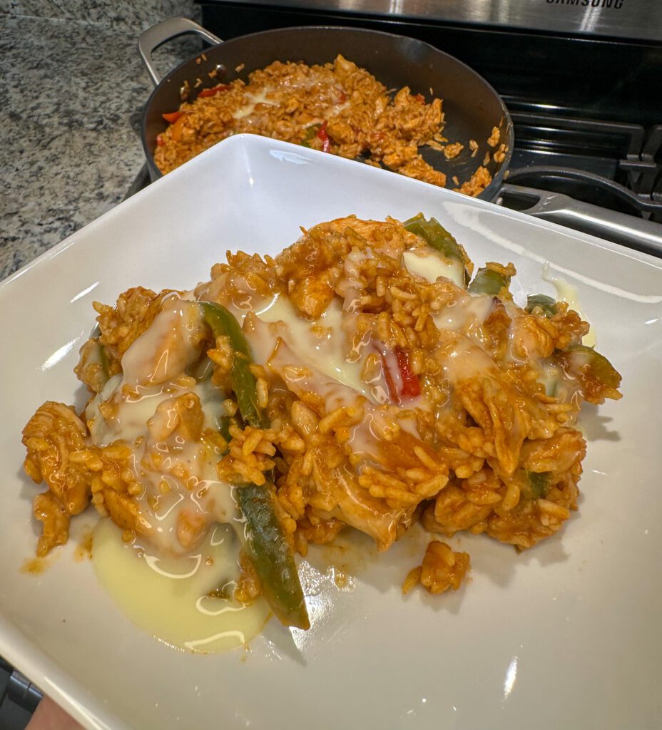 serving of queso fajita skillet